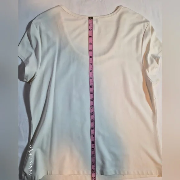 ​Talbots Petites White Beaded Neckline Short Sleeve Top Size LP - Picture 7 of 9